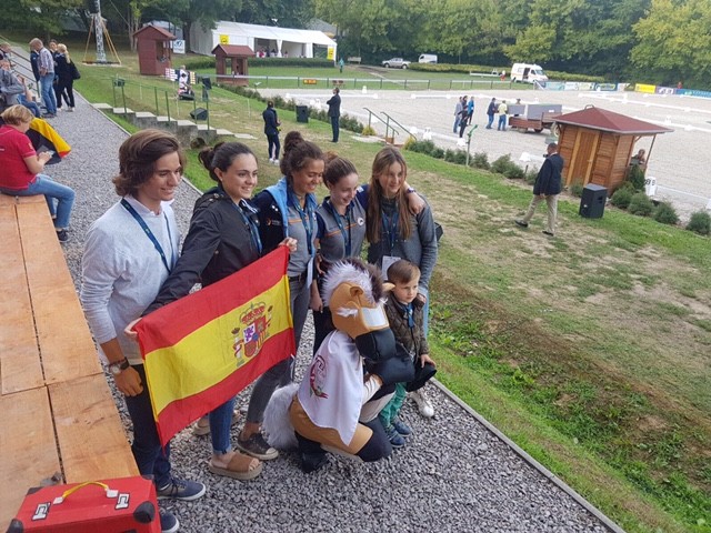 Ane Martin Ladron en el Cpto Europa de Doma Clásica Ponis en Kaposvar (Hungria)